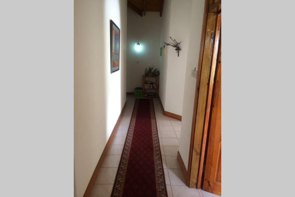 גרוס איילט Delightful 4Bed Modern Villa With Wifi מראה חיצוני תמונה
